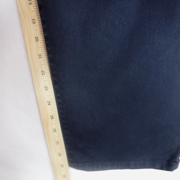 Lane Bryant Womens Plus Size Dark Wash Denim Jeans Size 24 Stretch - Picture 5 of 9